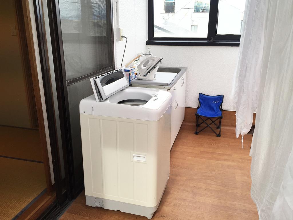 Toolate Guesthouse Toyama Station Екстериор снимка