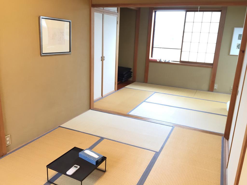 Toolate Guesthouse Toyama Station Екстериор снимка