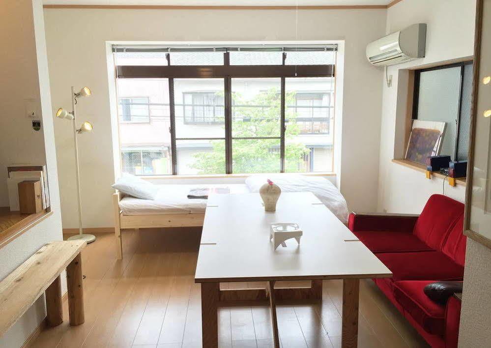 Toolate Guesthouse Toyama Station Екстериор снимка